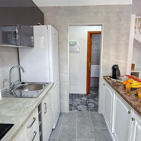 El Delfin * 플라야데라스아메리카스