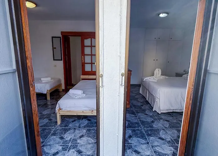 El Delfin Playa de las Americas (Tenerife)